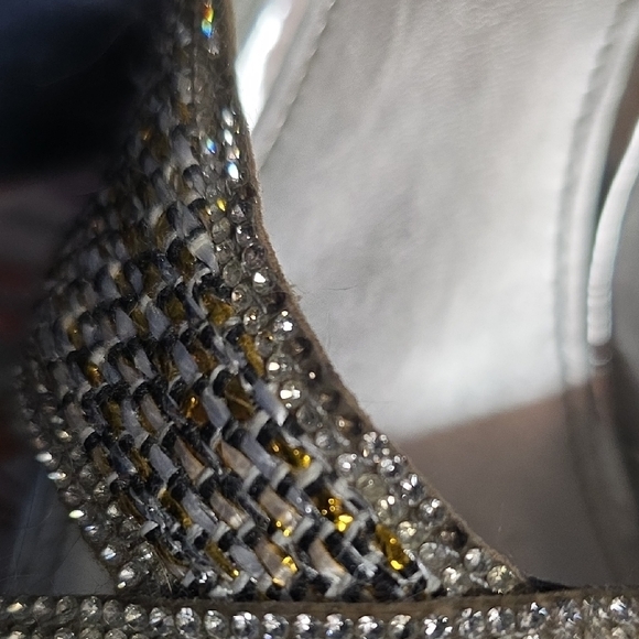 Guess Gold and Silver Wedge Sandals - Picture 8 of 9